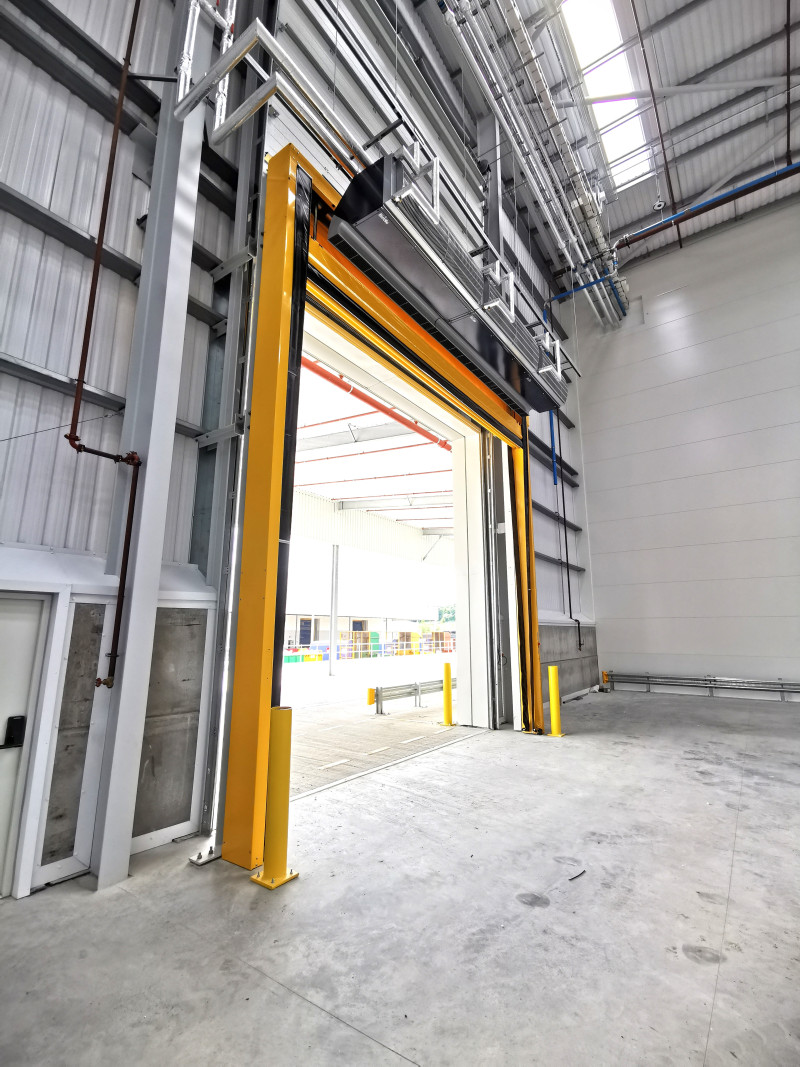 Air curtains and their efficiency at repelling insects